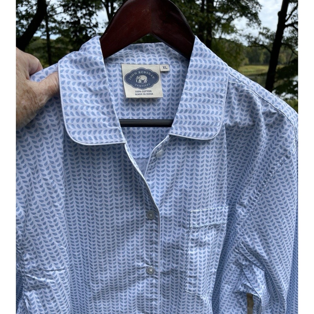 John Robshaw Textiles Pajama Top ONLY Button-up White Blue Leaf Pocket Ladies XL